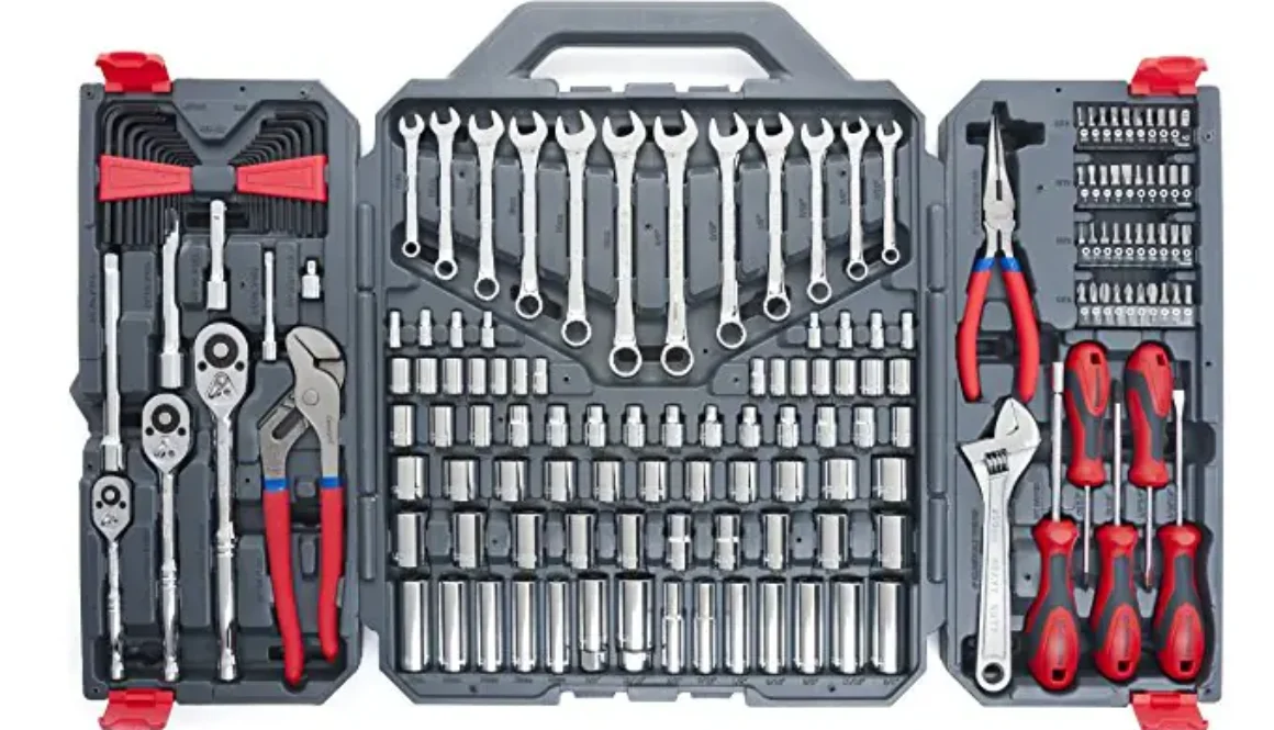 Crescent tool set
